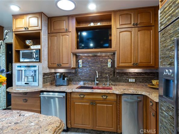 3702 E 1st Street, Long Beach CA 90803