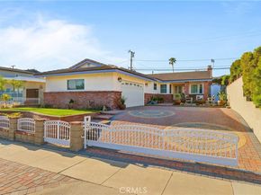 1025 Marvista Avenue, Seal Beach CA 90740
