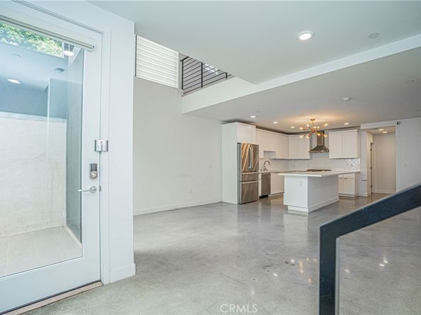 2160 Clifford Street, Los Angeles CA 90026