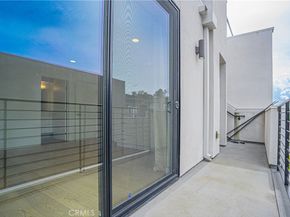 2160 Clifford Street, Los Angeles CA 90026