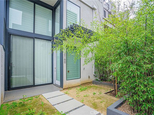 2160 Clifford Street, Los Angeles CA 90026