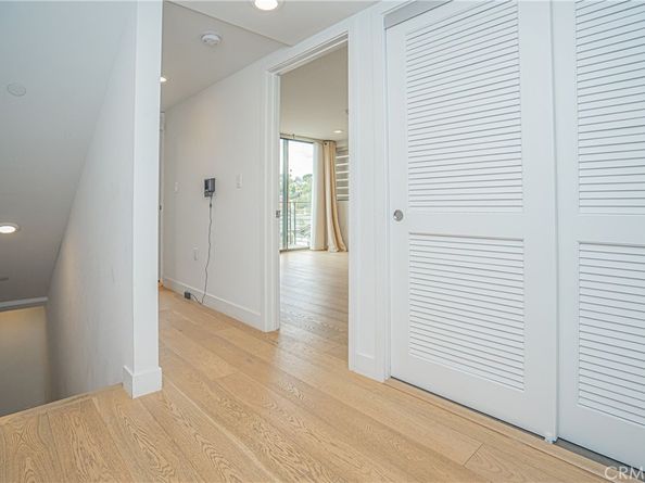 2160 Clifford Street, Los Angeles CA 90026