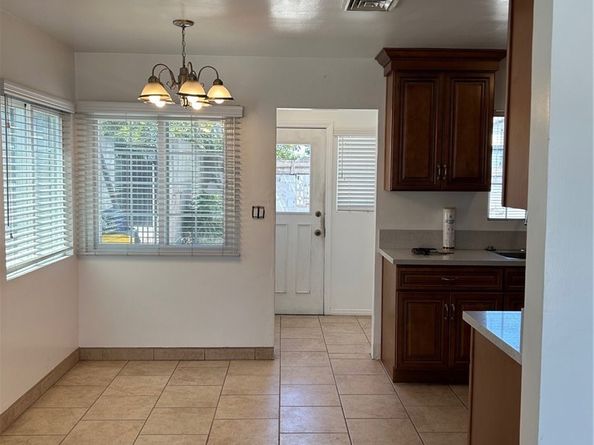 10413 Buford Avenue, Inglewood CA 90304