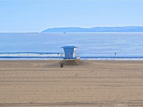 320 15th, Huntington Beach CA 92648