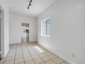 2536 Malabar Street, Los Angeles CA 90033