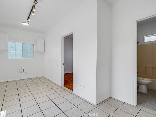 2536 Malabar Street, Los Angeles CA 90033