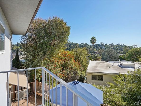 2305 Silver Ridge Avenue, Los Angeles CA 90039