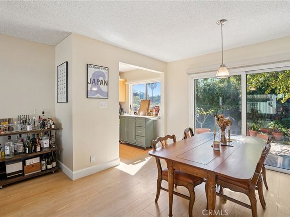 2305 Silver Ridge Avenue, Los Angeles CA 90039