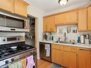 2305 Silver Ridge Avenue, Los Angeles CA 90039