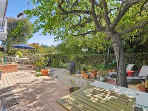 2305 Silver Ridge Avenue, Los Angeles CA 90039