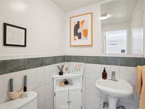 2305 Silver Ridge Avenue, Los Angeles CA 90039