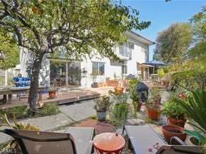 2305 Silver Ridge Avenue, Los Angeles CA 90039