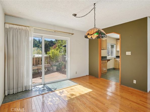 2305 Silver Ridge Avenue, Los Angeles CA 90039