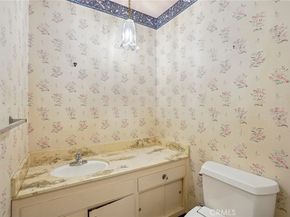 2305 Silver Ridge Avenue, Los Angeles CA 90039