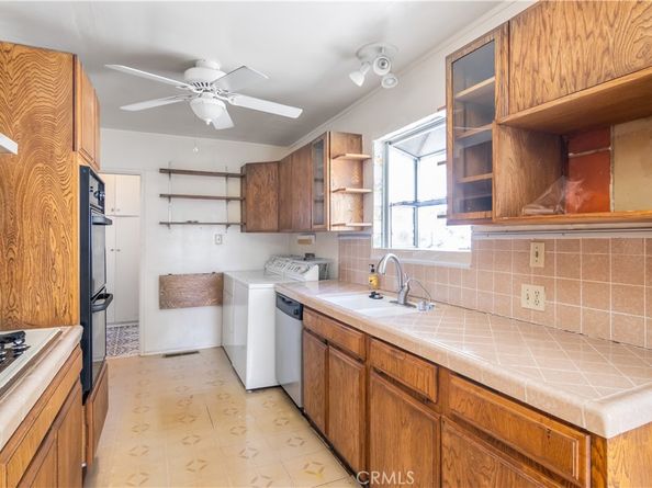 4369 El Prieto Road, Altadena CA 91001