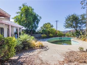 4369 El Prieto Road, Altadena CA 91001