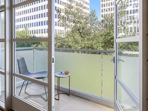 257 S Hudson Avenue 301, Pasadena CA 91101