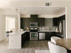 124 W Colorado Street 501, Glendale CA 91204