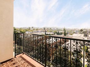 124 W Colorado Street 501, Glendale CA 91204