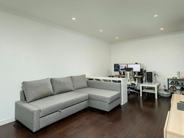 355 S Madison Avenue 212, Pasadena CA 91101