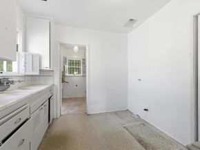 3860 FAIRWAY Boulevard, Los Angeles CA 90043