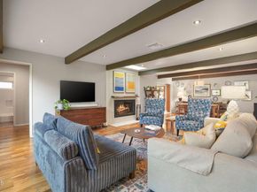 1025 Nithsdale Road, Pasadena CA 91105