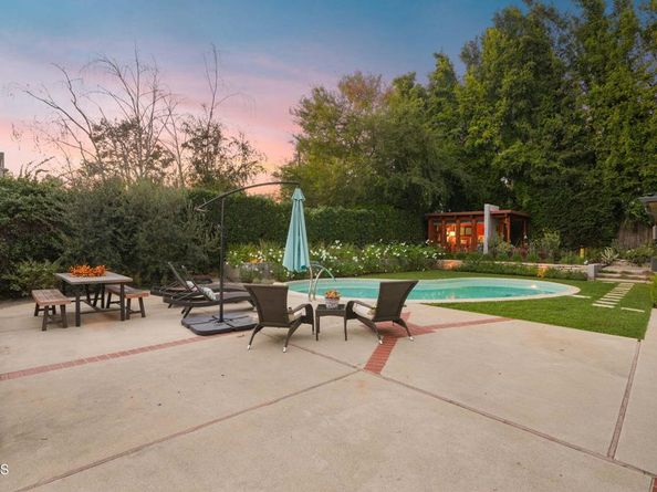 1025 Nithsdale Road, Pasadena CA 91105