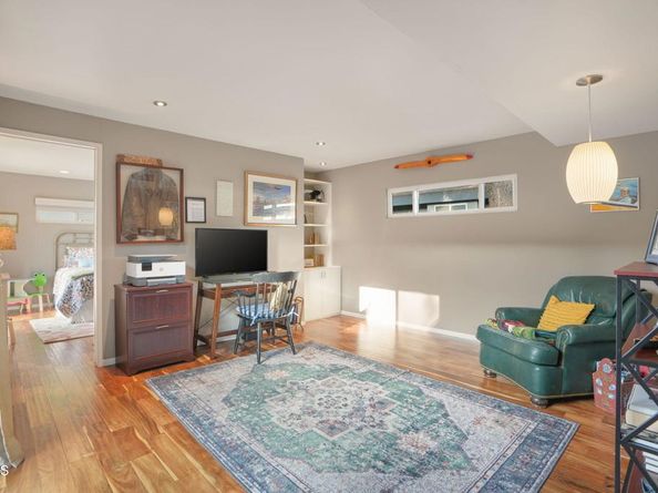 1025 Nithsdale Road, Pasadena CA 91105