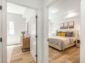 150 S Oak Knoll Avenue 205, Pasadena CA 91101