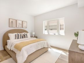 150 S Oak Knoll Avenue 205, Pasadena CA 91101