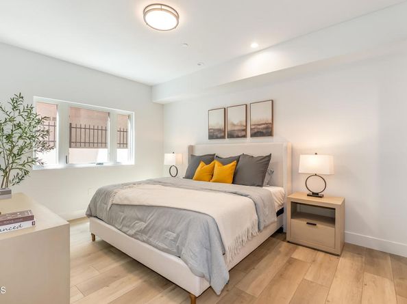 150 S Oak Knoll Avenue 205, Pasadena CA 91101