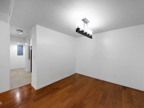 4732 Radford Avenue 8, Valley Village CA 91607