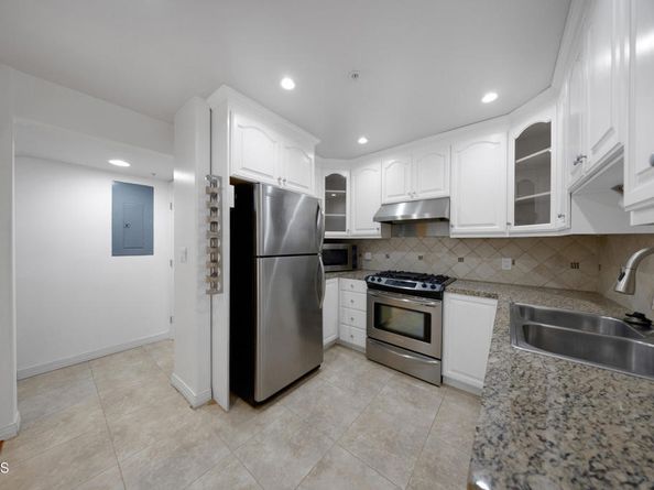 4732 Radford Avenue 8, Valley Village CA 91607