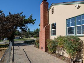 2774 Glen Avenue, Altadena CA 91001