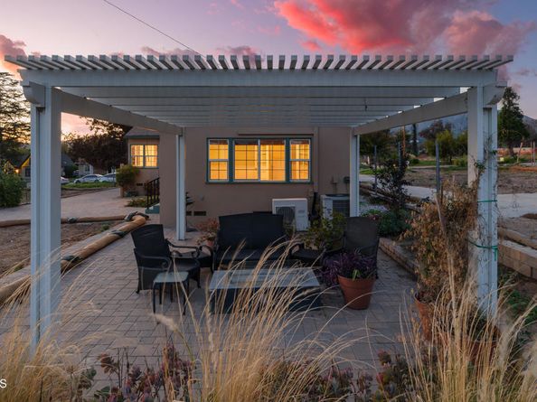 2774 Glen Avenue, Altadena CA 91001