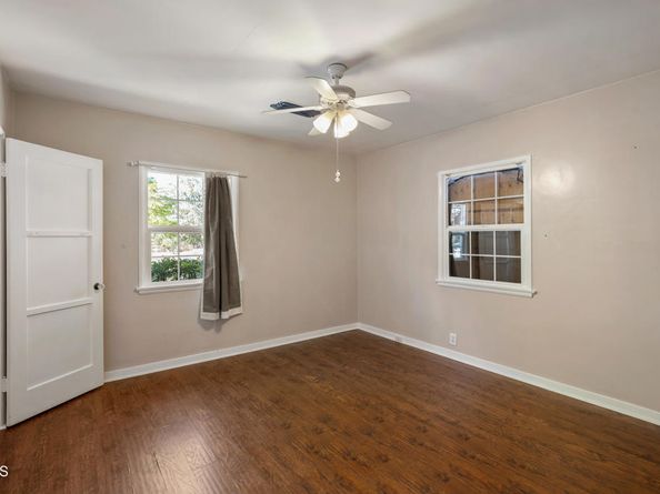 2774 Glen Avenue, Altadena CA 91001