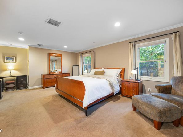1146 Wellington Avenue, Pasadena CA 91103