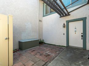 842 E Pepper Tree Drive, Azusa CA 91702