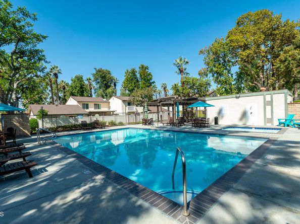 842 E Pepper Tree Drive, Azusa CA 91702