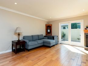 842 E Pepper Tree Drive, Azusa CA 91702