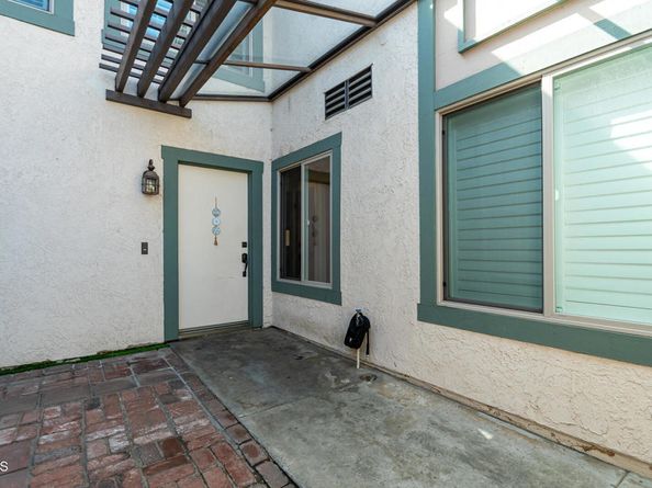 842 E Pepper Tree Drive, Azusa CA 91702