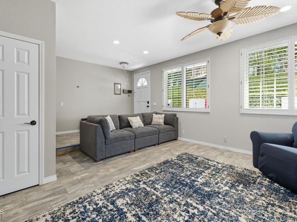 7412 Seabluff Drive 108, Huntington Beach CA 92648