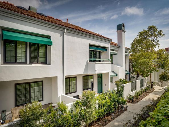 7412 Seabluff Drive 108, Huntington Beach CA 92648