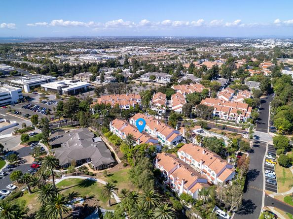 7412 Seabluff Drive 108, Huntington Beach CA 92648