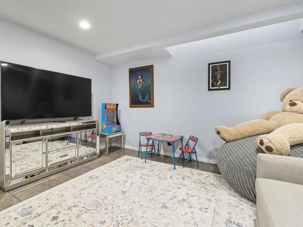 7412 Seabluff Drive 108, Huntington Beach CA 92648