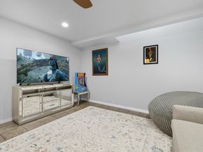7412 Seabluff Drive 108, Huntington Beach CA 92648
