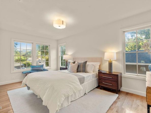 1345 Lomay Place, Pasadena CA 91103