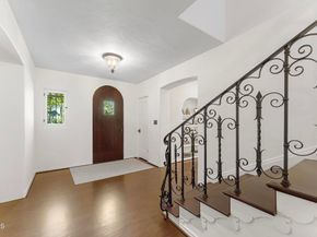 2092 Midlothian Drive, Altadena CA 91001