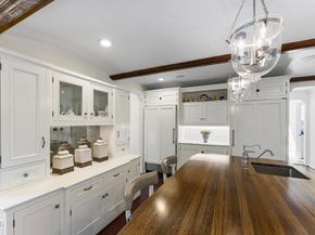 2092 Midlothian Drive, Altadena CA 91001
