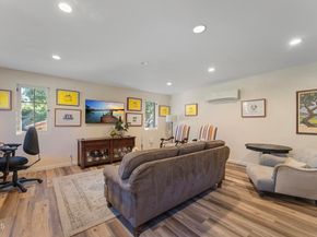 2092 Midlothian Drive, Altadena CA 91001